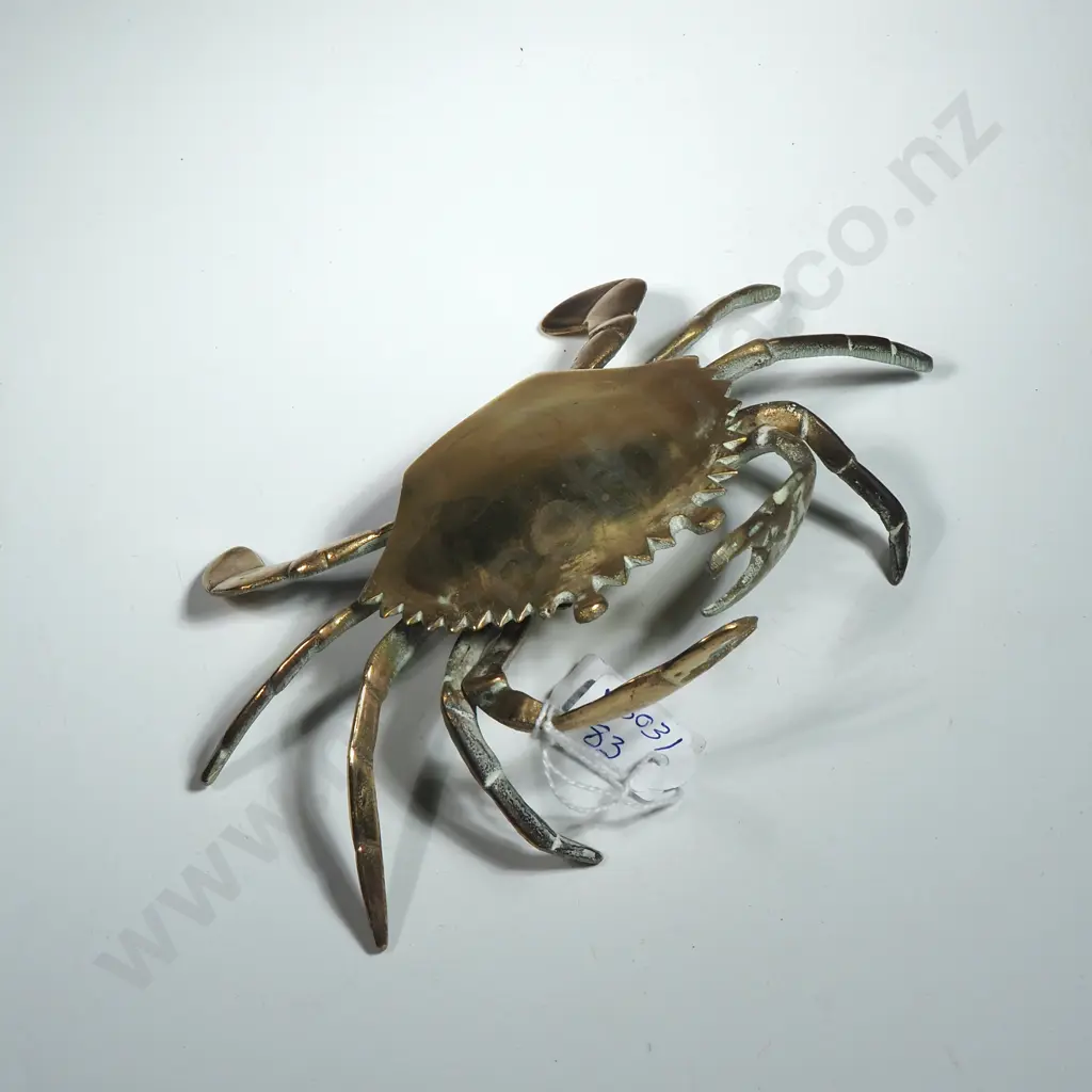 Brass Crab In The Form Of An Ashtray  Image 1++