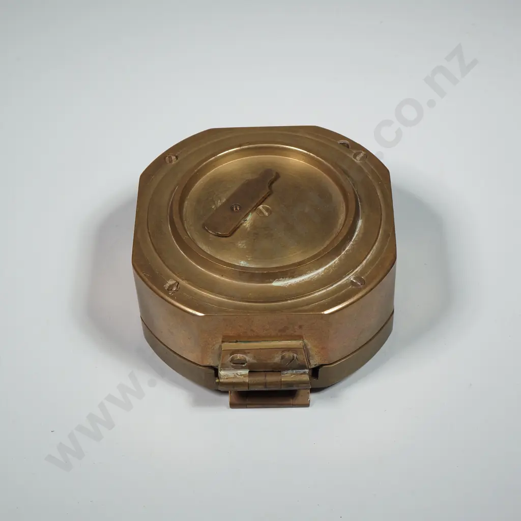 Antique Substianal Compass Scientific Instrument marked T Cooke, London Image 1++