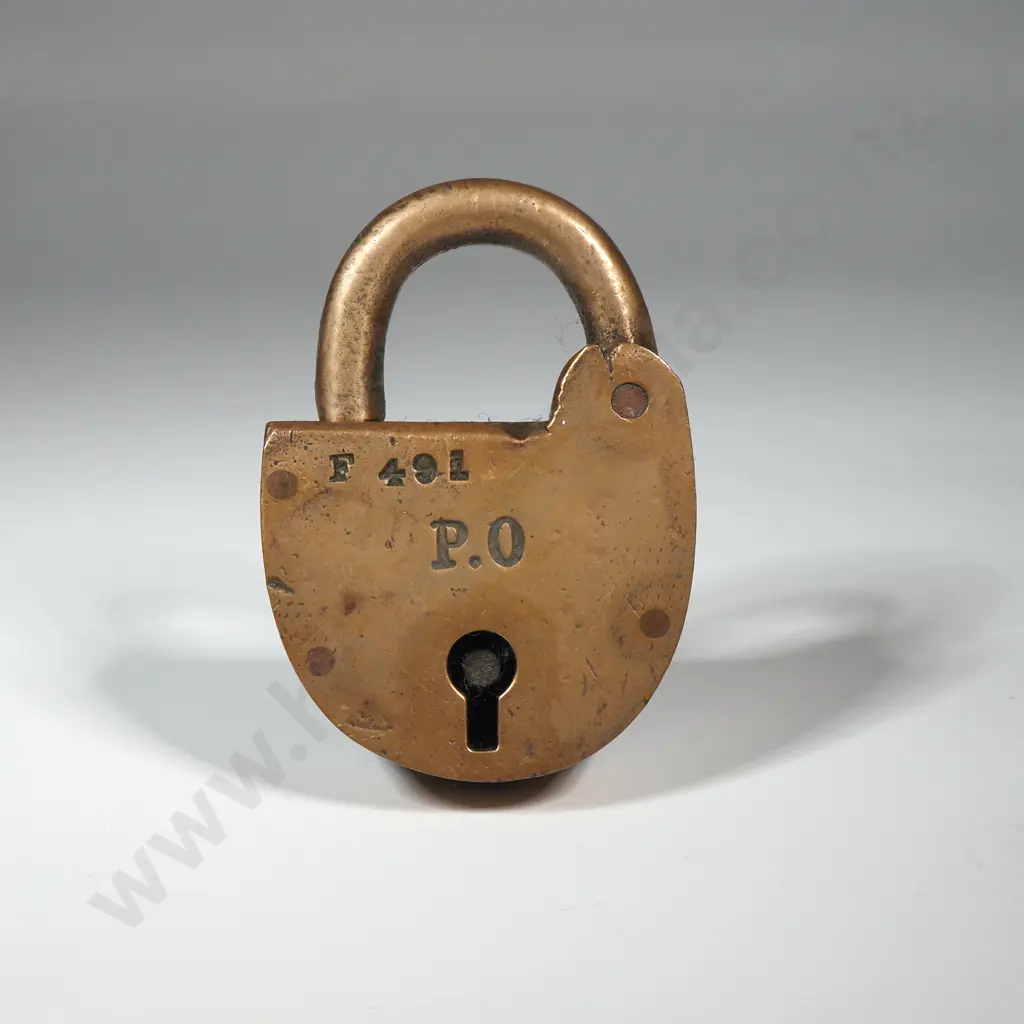 Brass Padlock Marked F404 & "PO", Indicating It May Have Been Used By A Postal Service Or Railway.  Image 1++