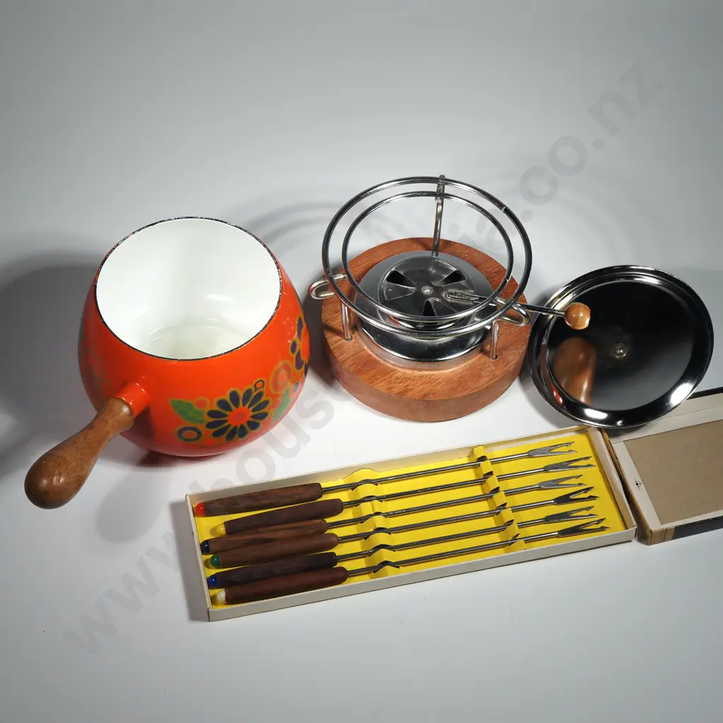 Vintage Fondu Set w Orange Enamelled Body Complete w Box Set of Six Fondu Forks Image 1++