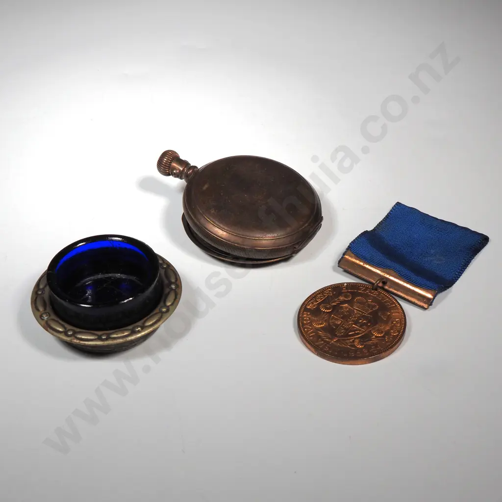Silver Plate Salt Dish w Liner - Metal Pocket Watch A/F & Royal Visit Medal 1553-54 Image 1++