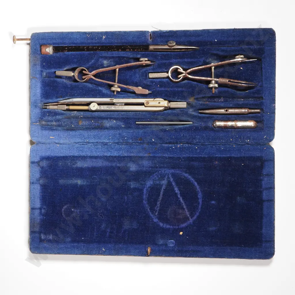 Vintage Geometry Set  Image 1++