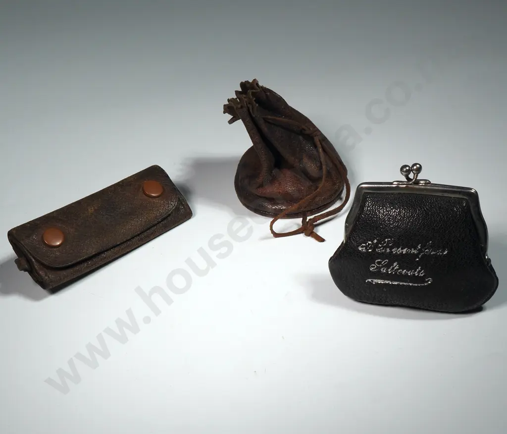 Three Leather Coin Purses Including a Leather Sovereign Holder Purse Image 1++