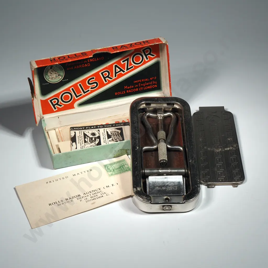 Vintage 1950s  Rolls Royce Shaver Imperial No 2 "The Whetter" Safety Razor. Image 1++
