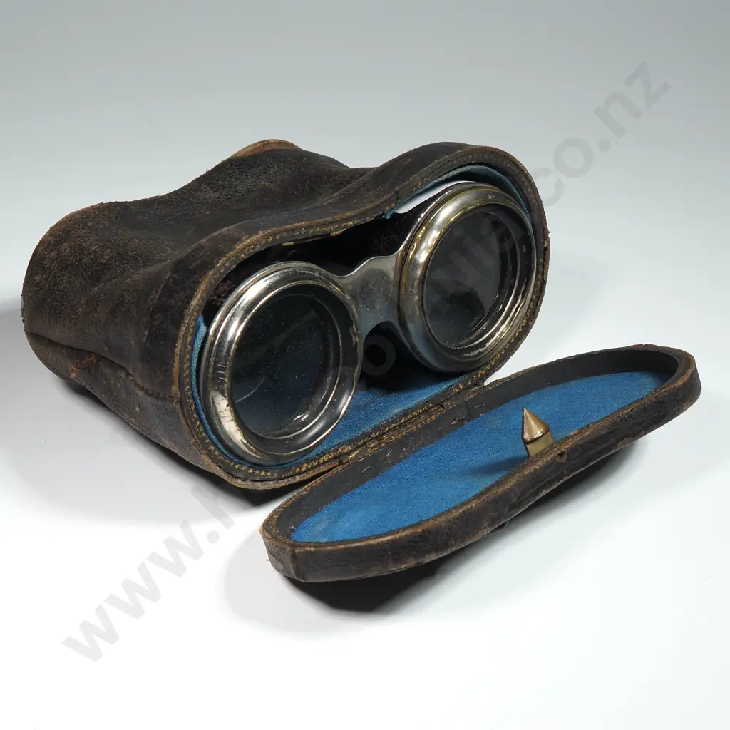 Vintage Opera Metal & Leather Glasses Made in Paris By Le Jockey Club Image 1++