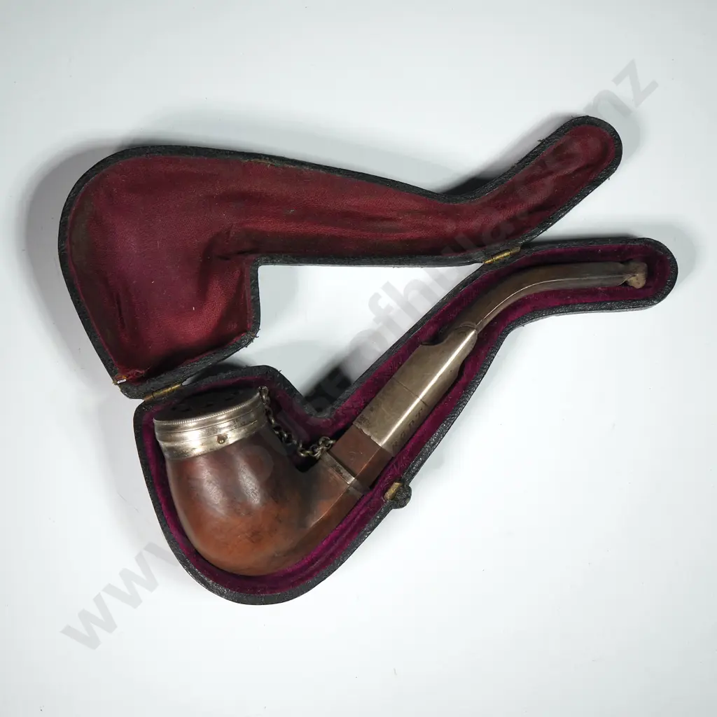 Vintage Hand-Carved Tobacco Pipe In Original Case Image 1++