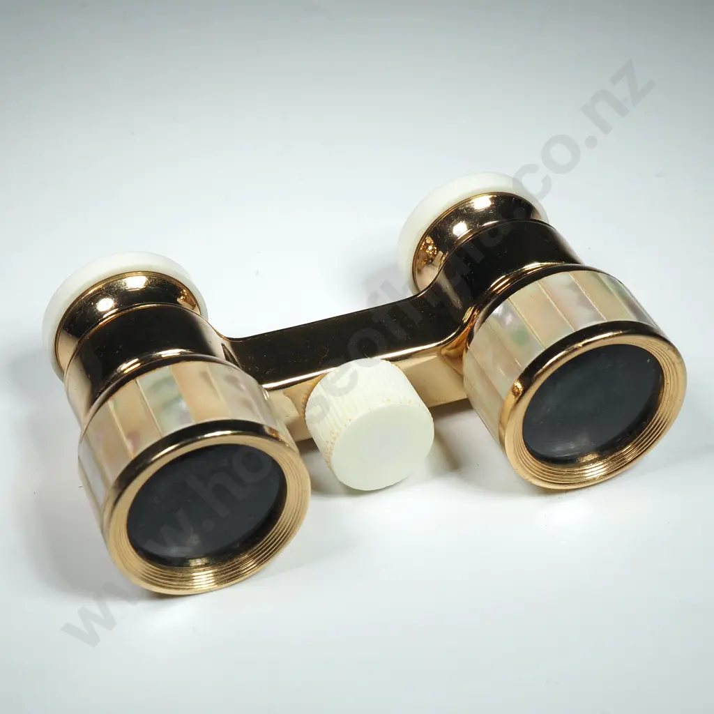 Vintage Crescent Pearlized Mother of Pearl Opera Glasses In Case & Original Box Image 1++