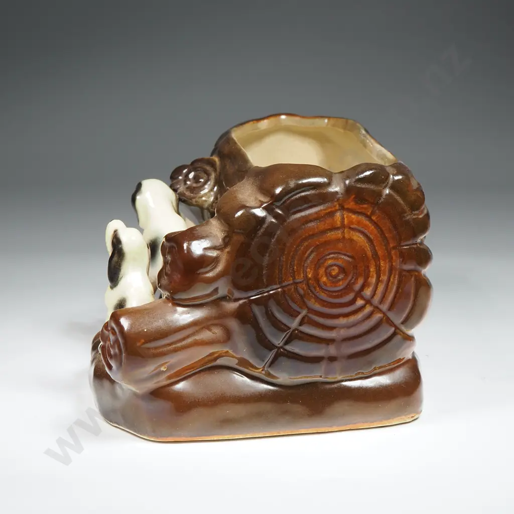 Vintage Ceramic Planter In The Form Of A Tree Trunk With Three Spaniel Dogs Image 1++