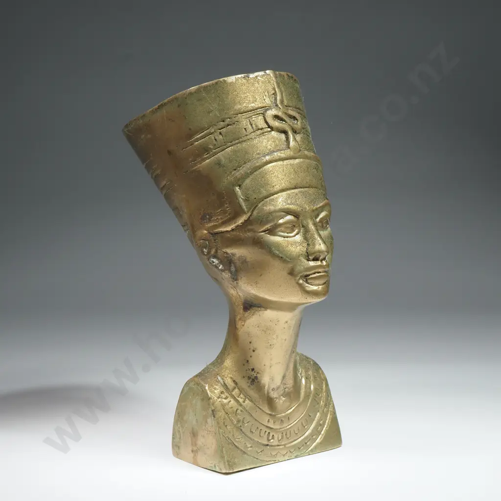 Brass Bust of Queen Nefertiti Image 1++