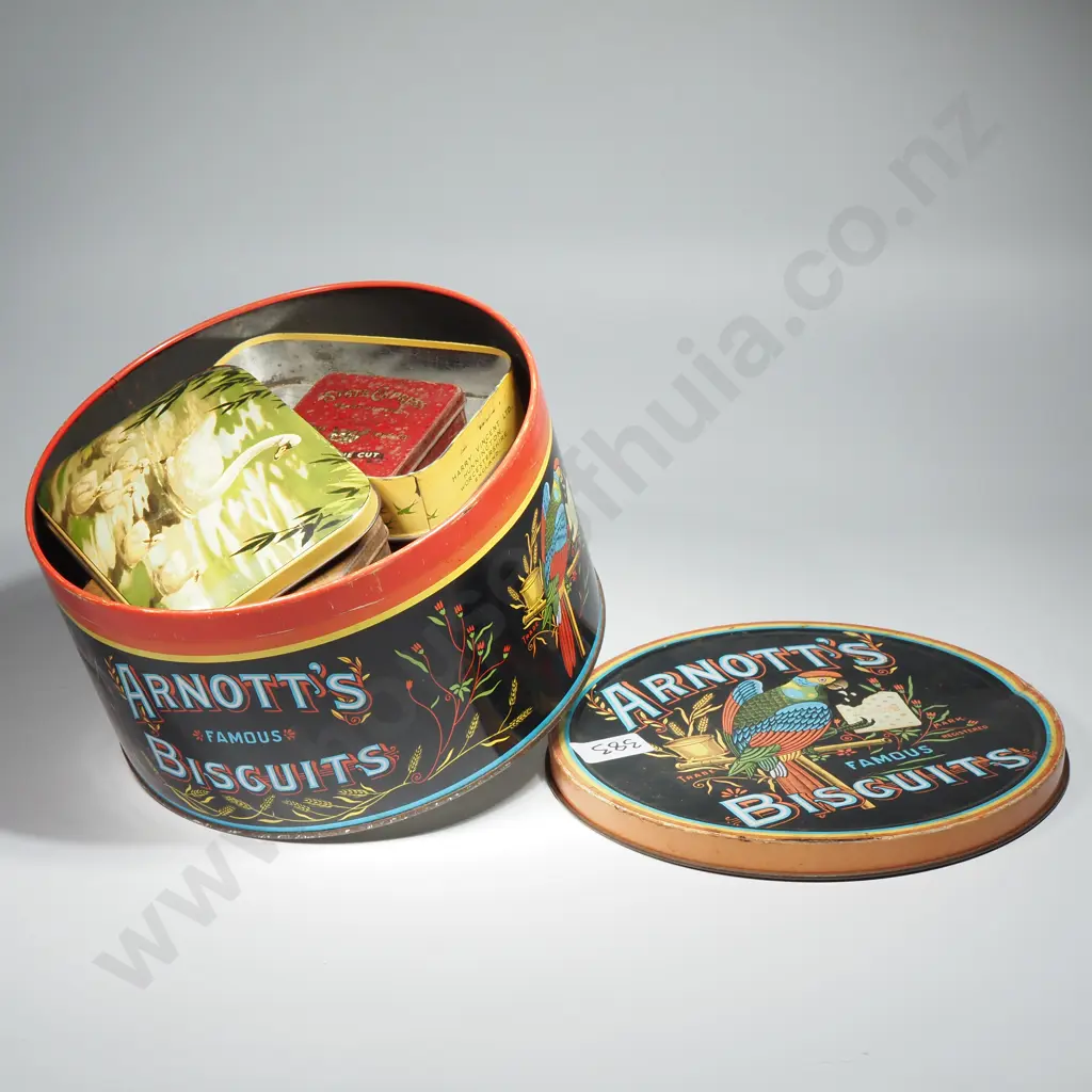 Collection of Five Vintage Tins Image 1++