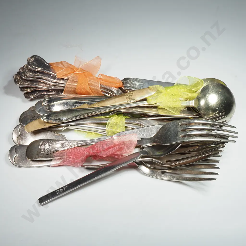 Assorted Lot of EP & Other Cutlery Image 1++