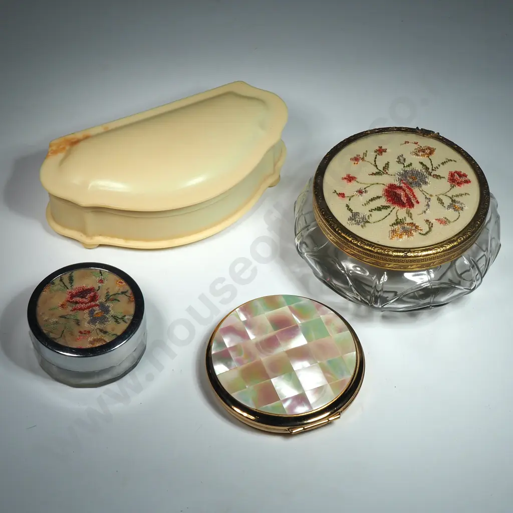 Vintage Dresser Table Items Image 1++