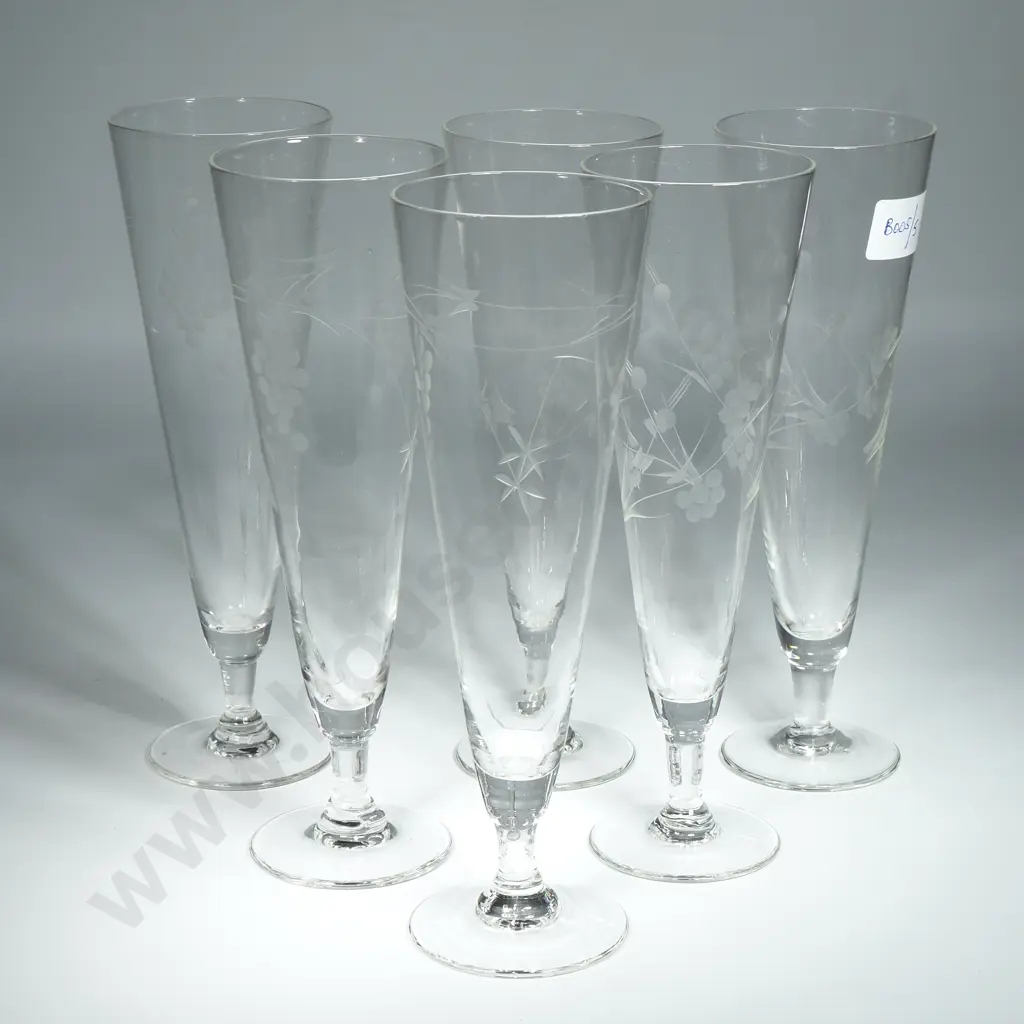 Set of Six Etched Vintage Pilsner Glasses Image 1++