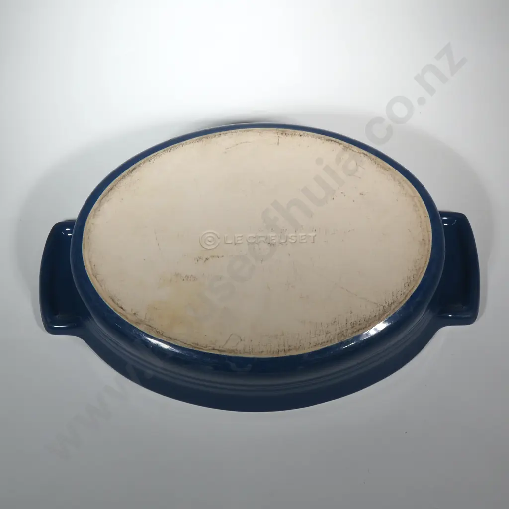 Oval Blue "Le Crueset" Stoneware  Casserole Dish Image 1++