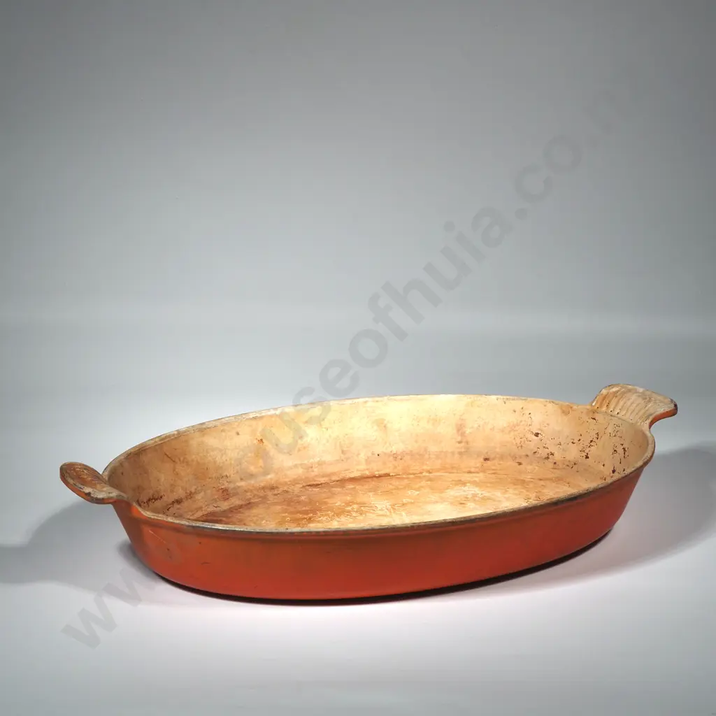 Large Orange Cast Iron Oval Baking Dish "Le Crueset" Image 1++