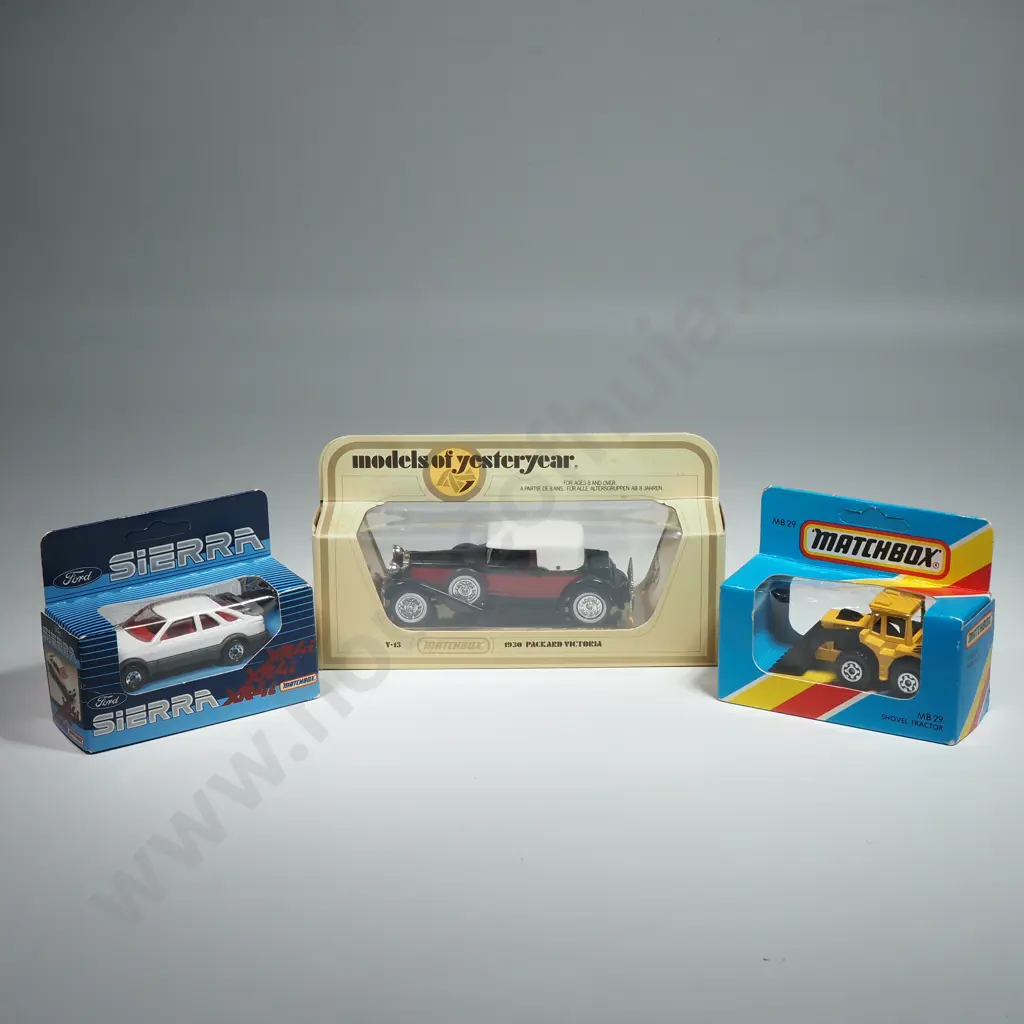 Matchbox MB29 Shovel Tractor, Matchbox Ford Sierra & Models Of Yesteryear 1930 Packard Victoria. Image 1++