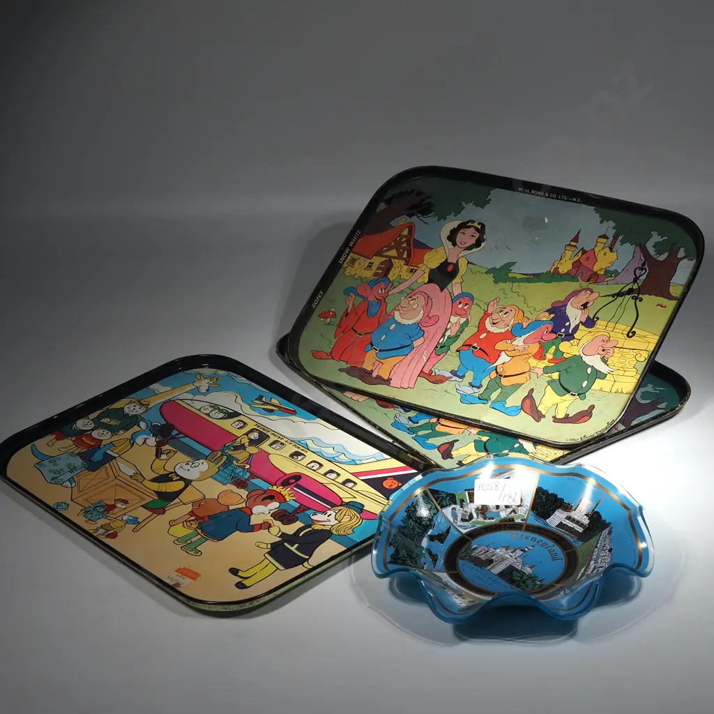 Three Vintage Disneyland Souvenir Tin Trays & Glass Sweet Dish. Image 1++