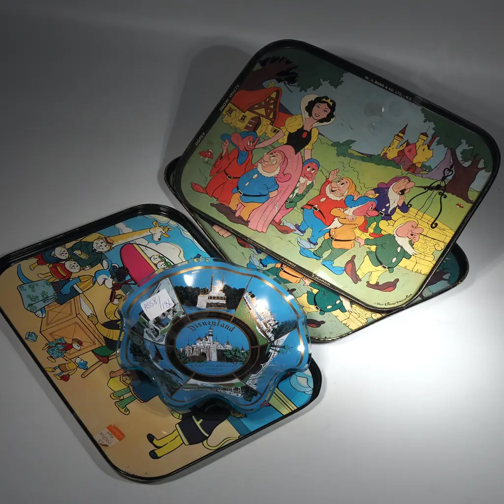 Three Vintage Disneyland Souvenir Tin Trays & Glass Sweet Dish. Image 1++