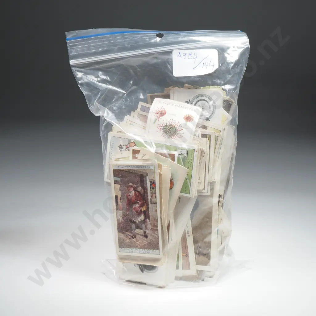 Unsorted lot of Various Themed Cards Image 1++