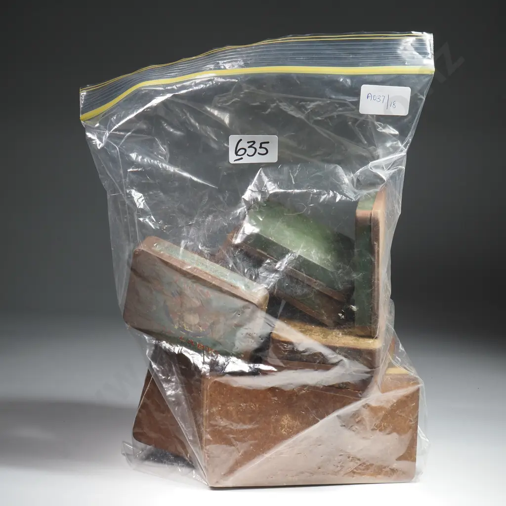 Quantity of Cigarette Tins Image 1++