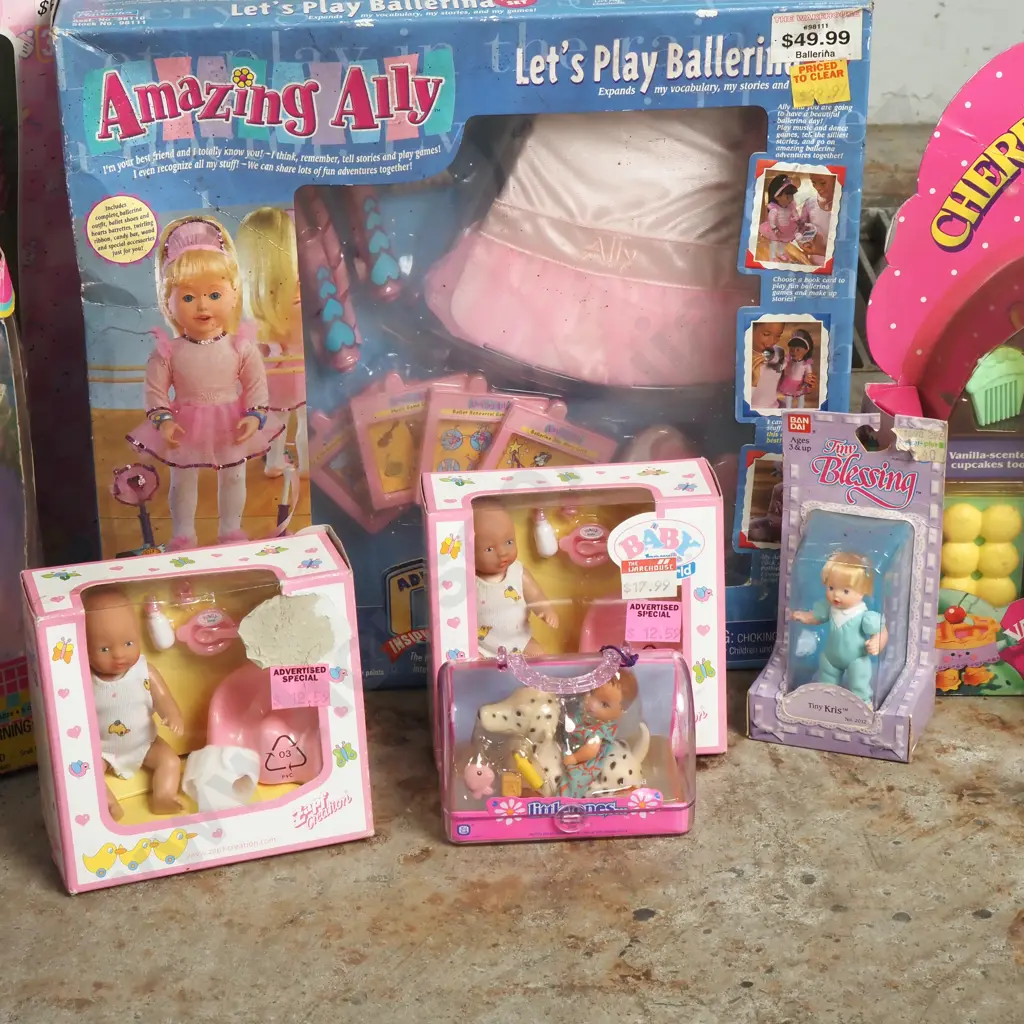 Box of Doll Related Items Image 1++