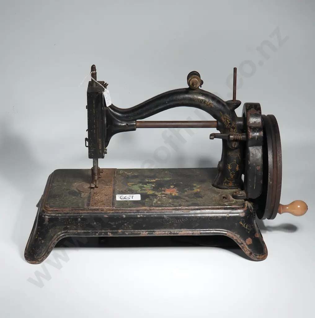 Australia Shuttle Toy Sewing Machine Image 1++
