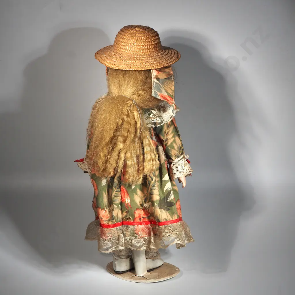 Assorted Lot - Clock, Tape Measure & Two Porcelain Dolls Image 1++