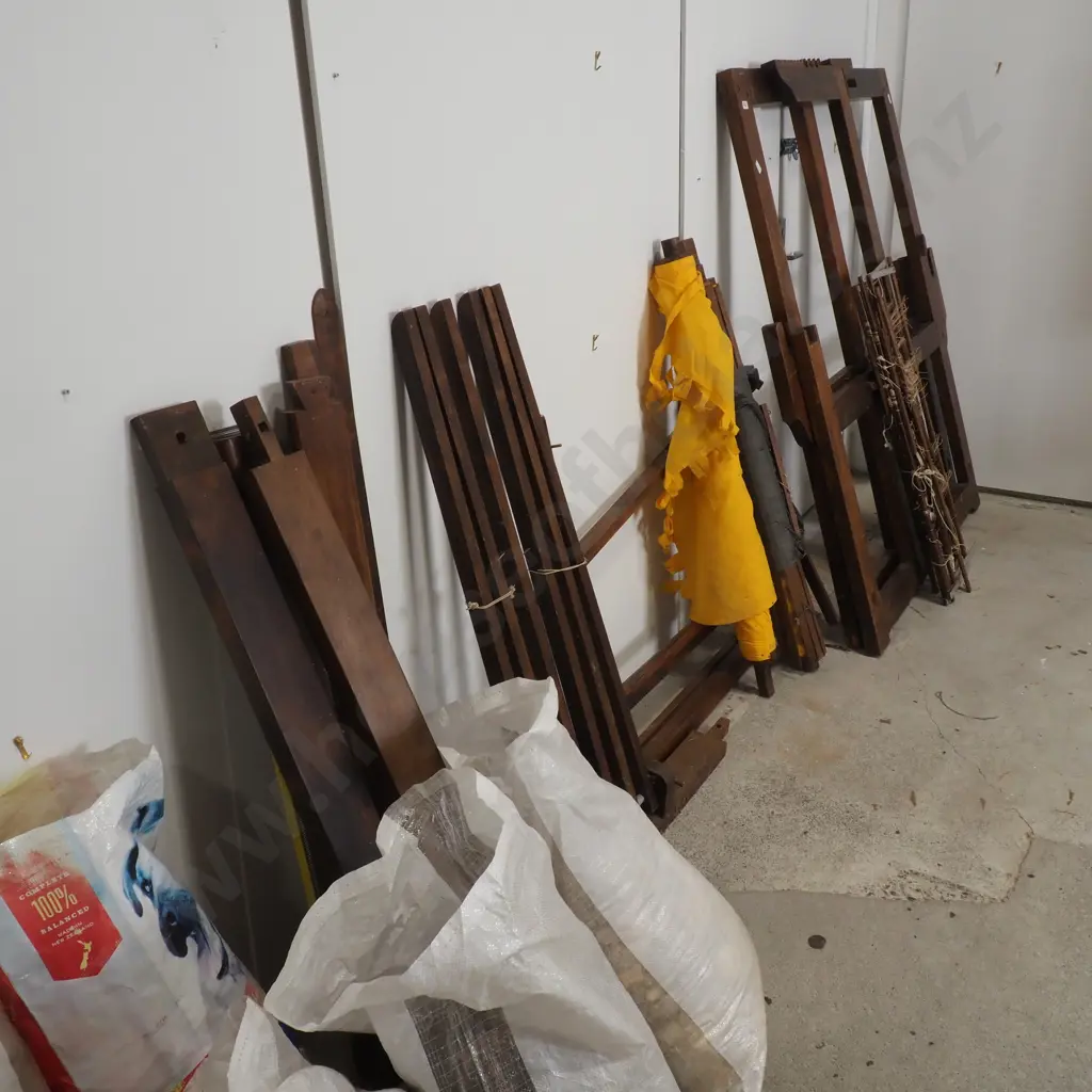 Large Original Weaving/Spinning Loom Image 1++