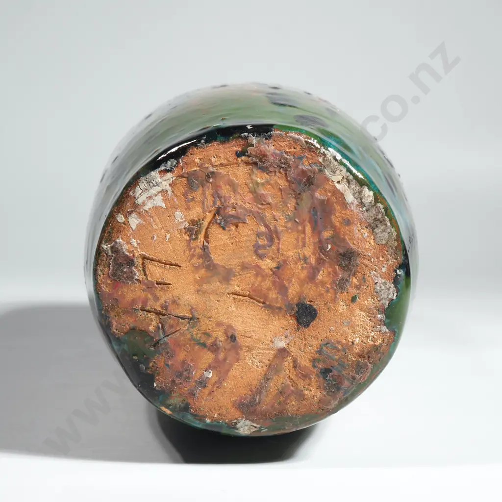 Trickle Glazed Pottery Vase - Signed Image 1++