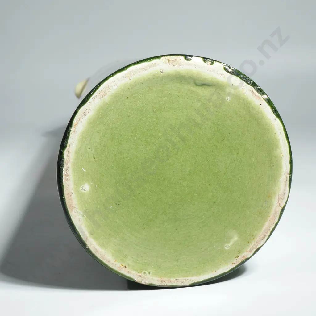 Large Daffodil Jug Vase Image 1++