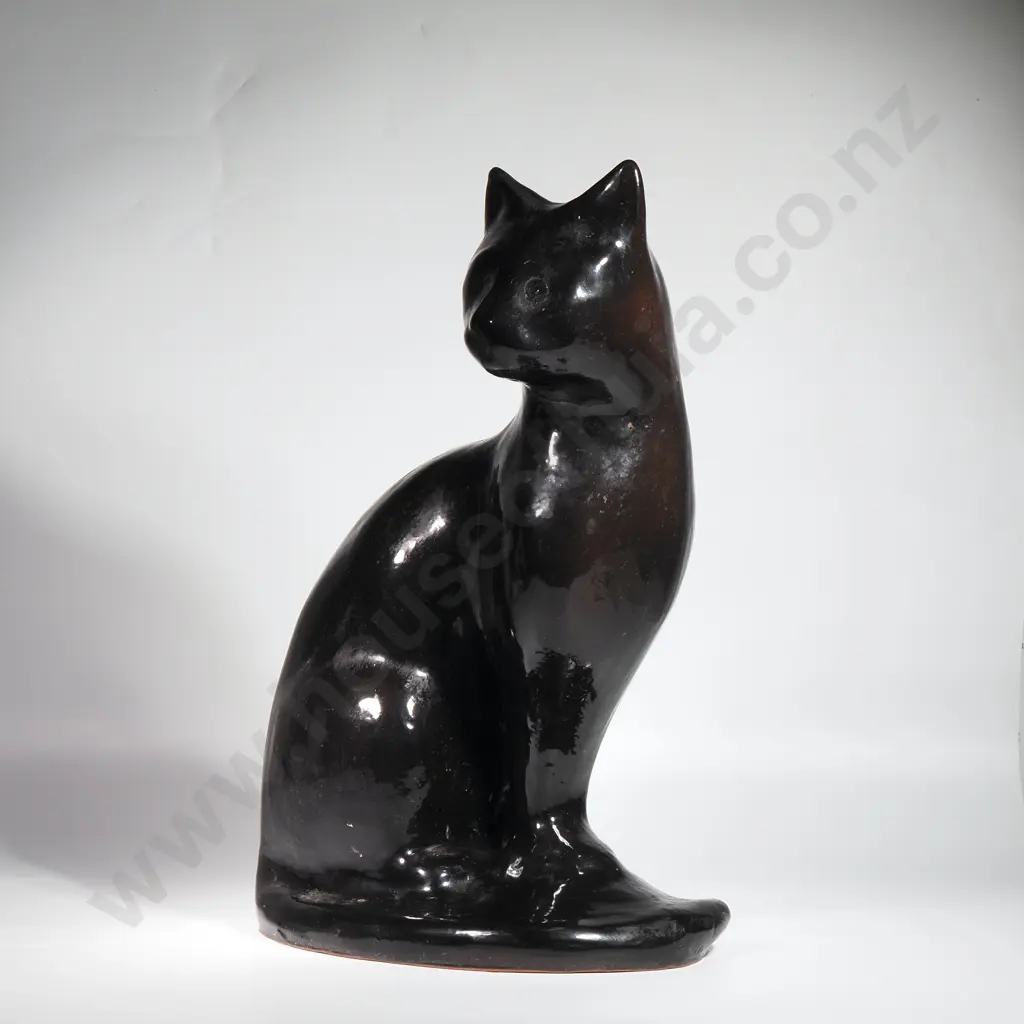 Vintage Terracotta Large Cat Image 1++