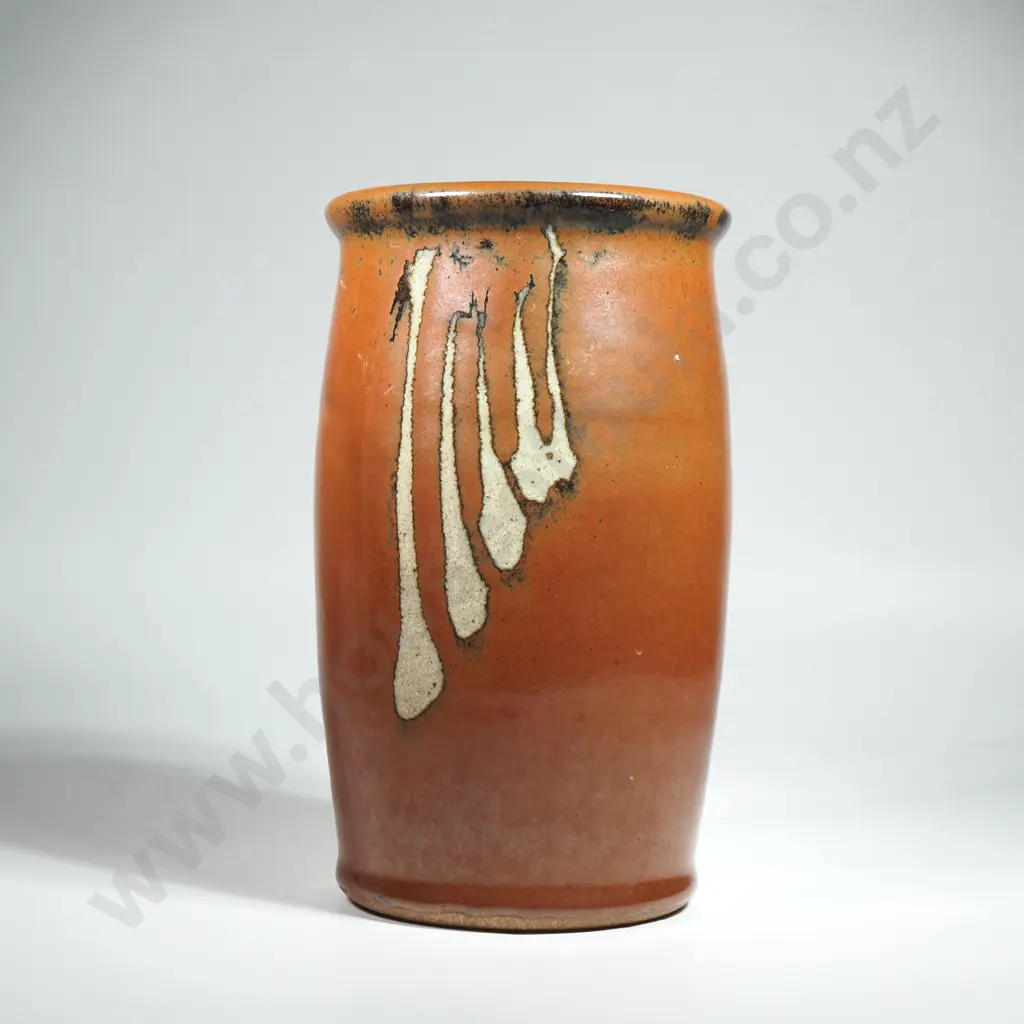 NZ Paul Fisher Studio Pottery Vase - Signed Image 1++