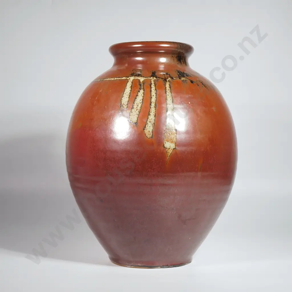 NZ Studio Pottery Vase - Attrib Paul Fisher Image 1++