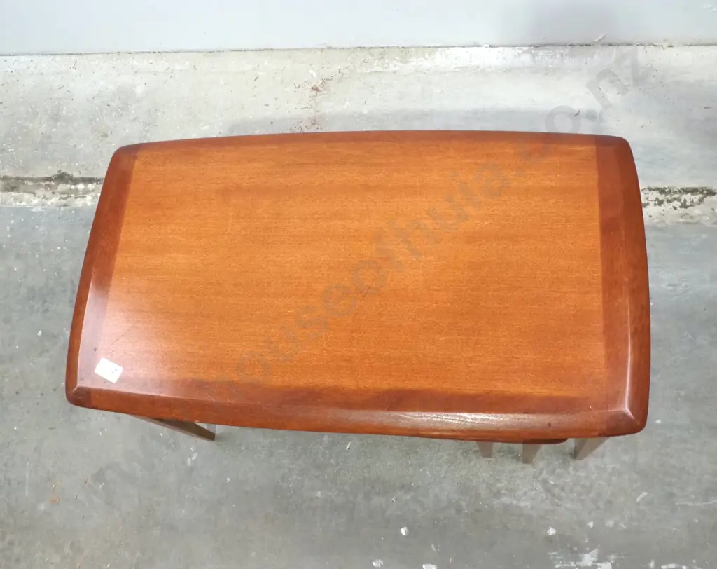 Set Of Three Mahogany Mid Century Modern Nesting Tables Image 1++