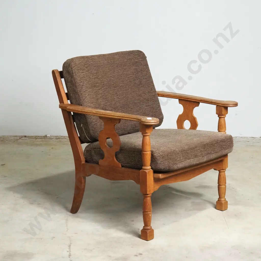 Danish Mid Century Oak Easy Chair - attrib Henry Kjaernulf, 1960s Image 1++