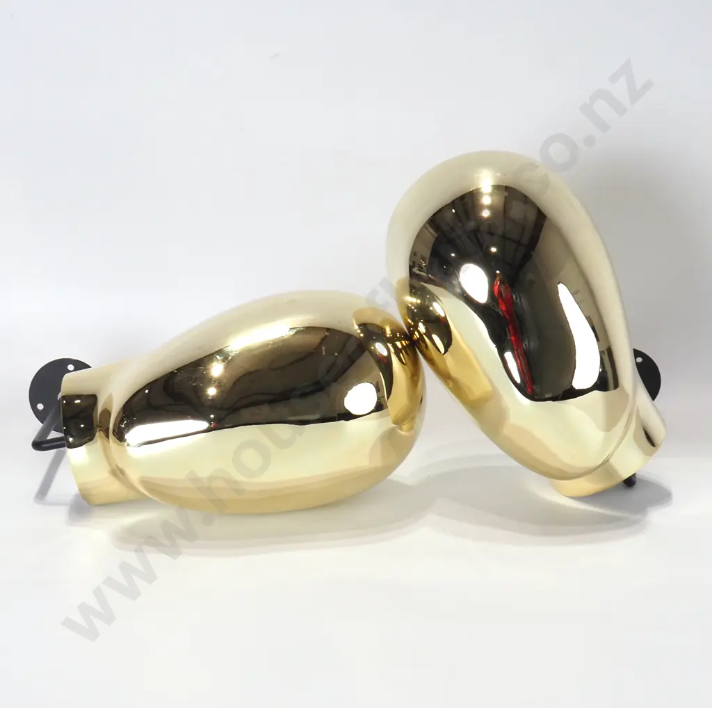 Five  Wall Mounted Glossy Gold Mannequin Heads Image 1++