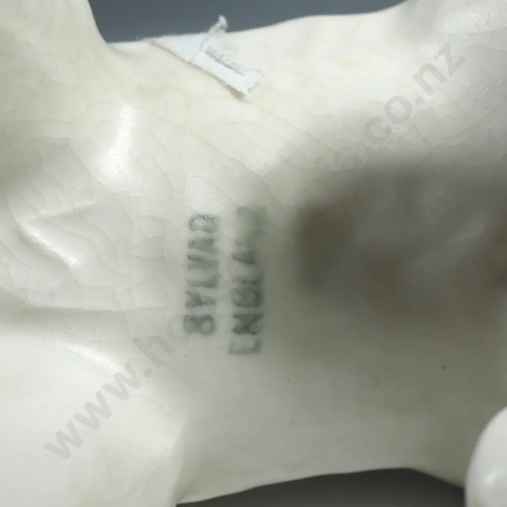 Vintage Sylvac Polar Bear Figure Image 1++