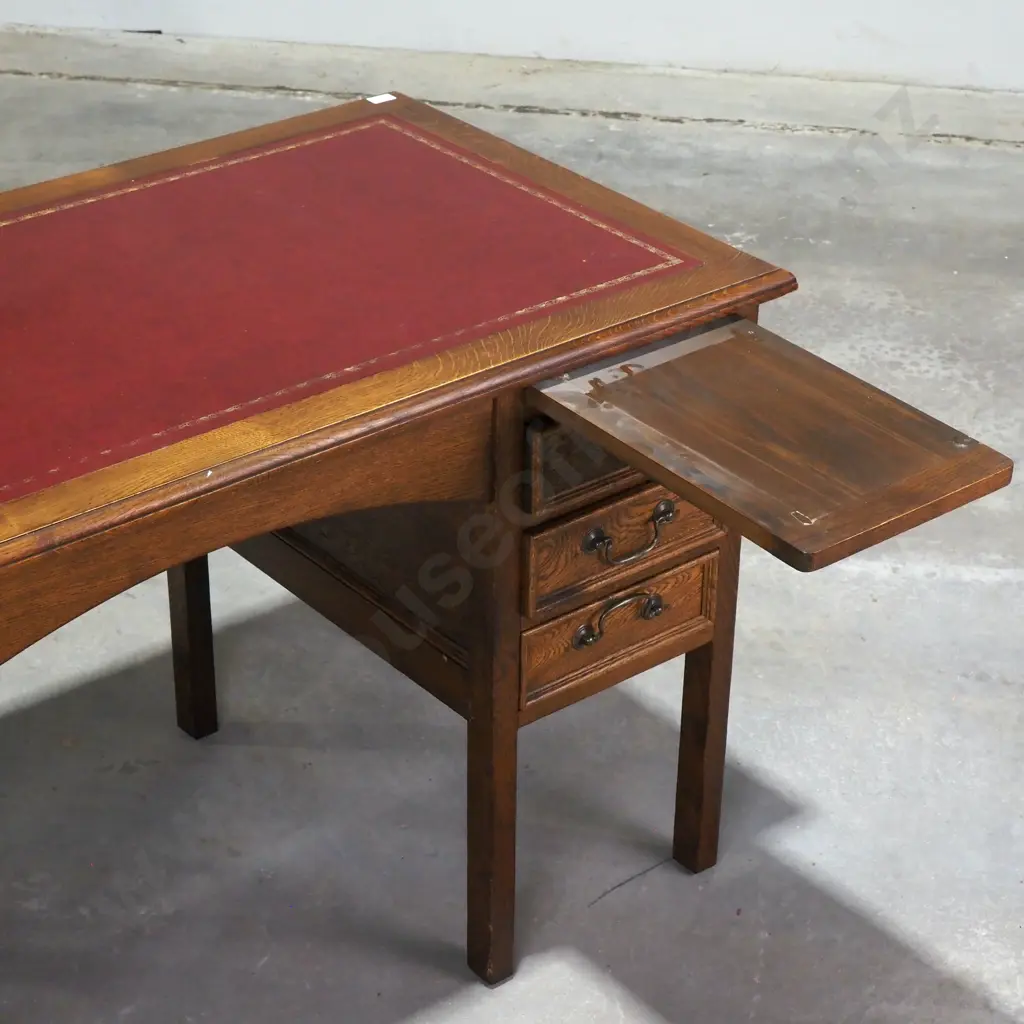 Vintage Oak Single Pedestal Bankers Desk of Small Proportions & Moulded Detail To Drawers & Frame Image 1++