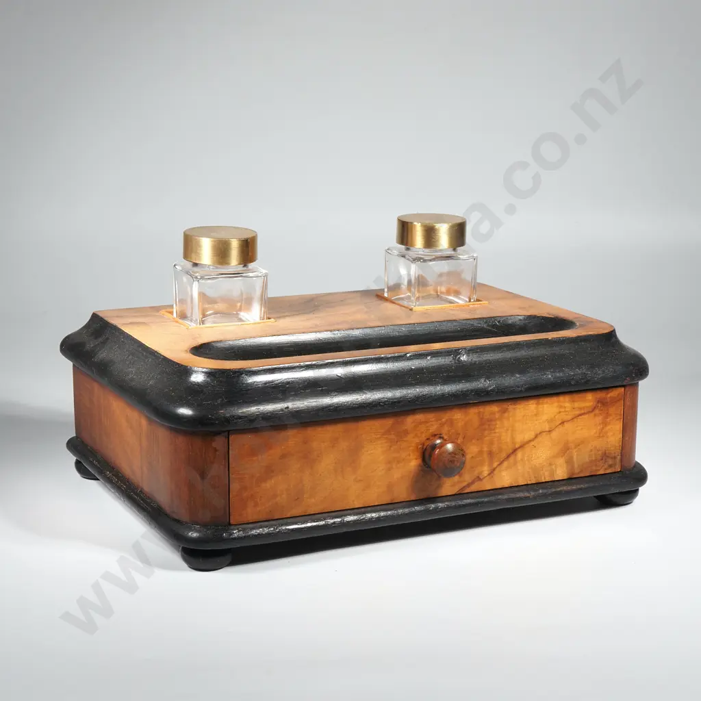 Victorian Walnut Desk Set With Inkwells, Pen Rest & Frieze Drawer  Image 1++