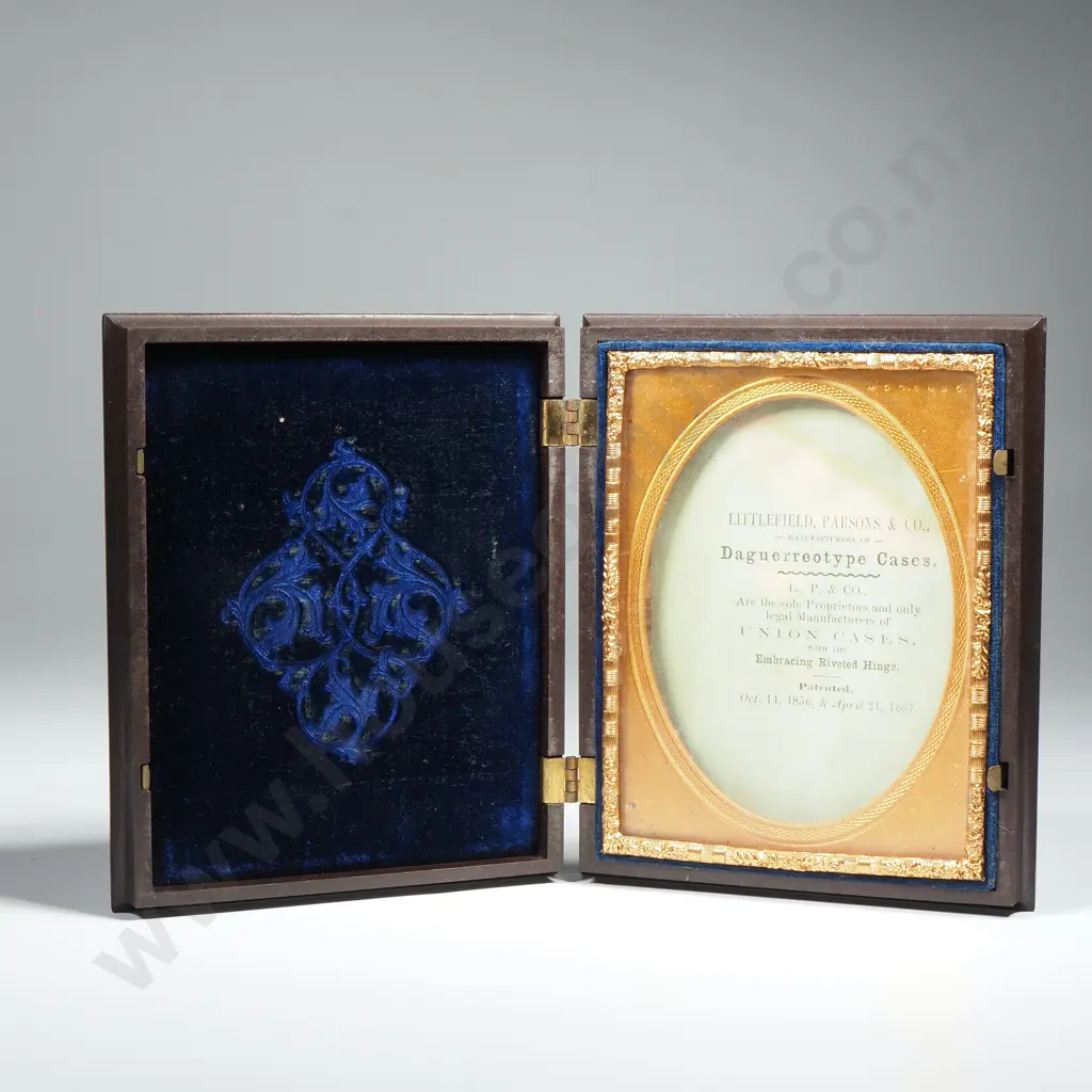 Immaculate Antique daguerreotype Case  Image 1++