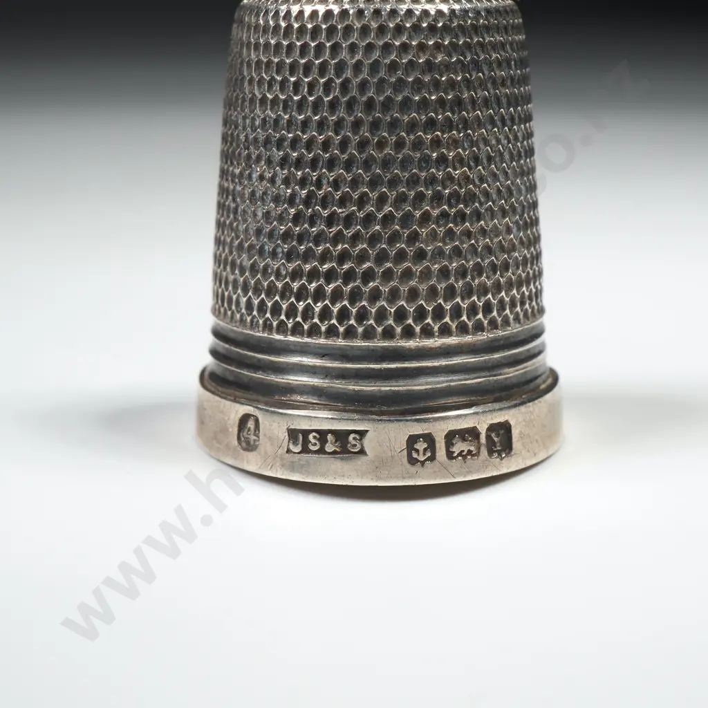Sterling Silver Thimble Image 1++