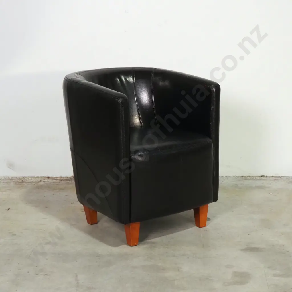 Dark Brown Leather  Tub Chair on Square Tapered Wooden Legs Image 1++