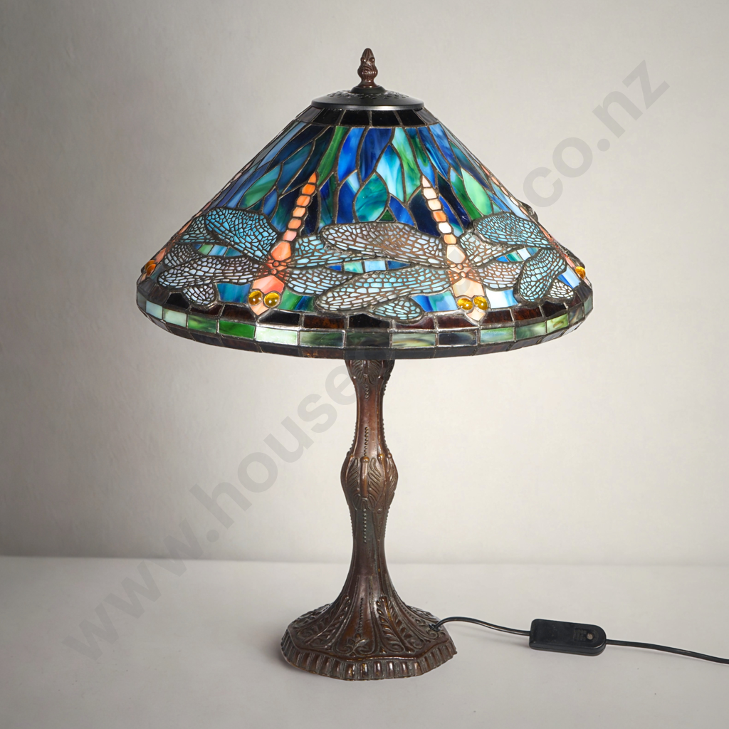 Tiffany Style Stained Glass Dragon Fly Lamp Image 1++