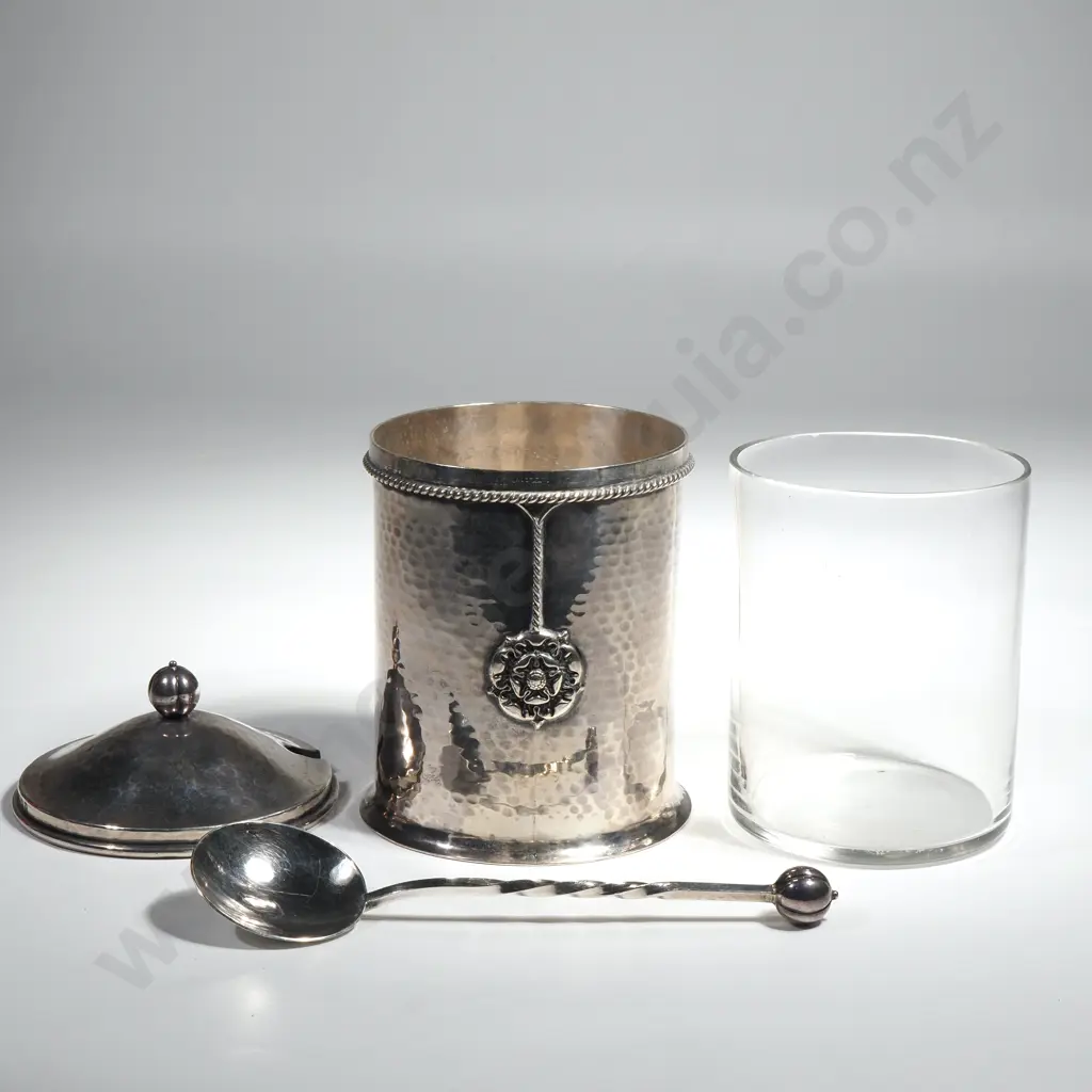 Exquisite Art Nouvet Albert Edward Jones for Connell, Sterling Silver Preserve Pot w Tudor Rose Decoration Image 1++