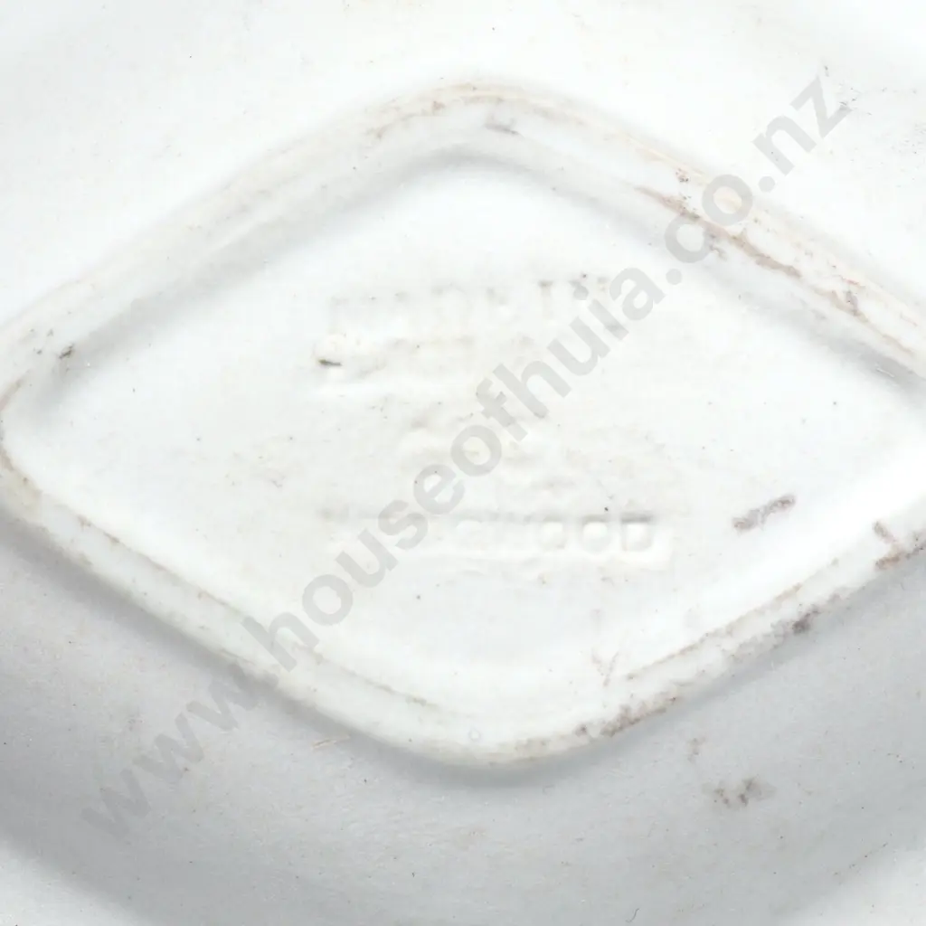 Three Crimson Wedgewood Card Dishes Image 1++