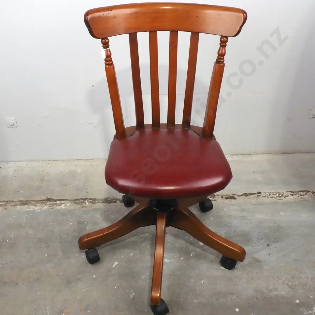 Quality Splat Back Swivel Desk Chair On a Five Point Base & w Upholstered Seat  Image 1++