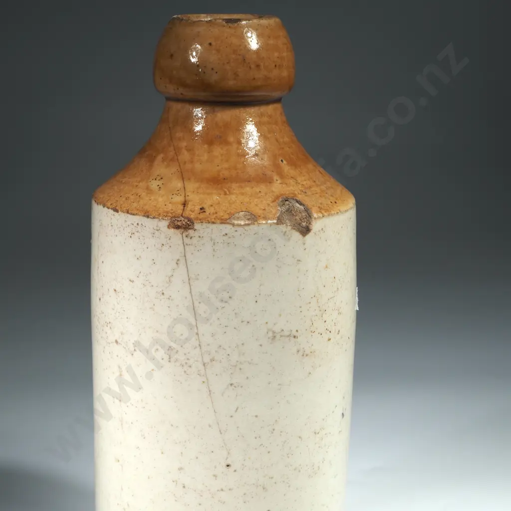 Williams & Co Ginger Beer Bottle Image 1++