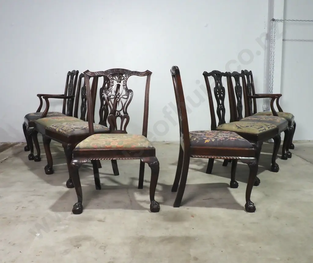 Magnificent Set of Eight Antique Mahogany Dining  Chairs in the Chippendale Style Comprising Two Carvers & Six Chairs Image 1++