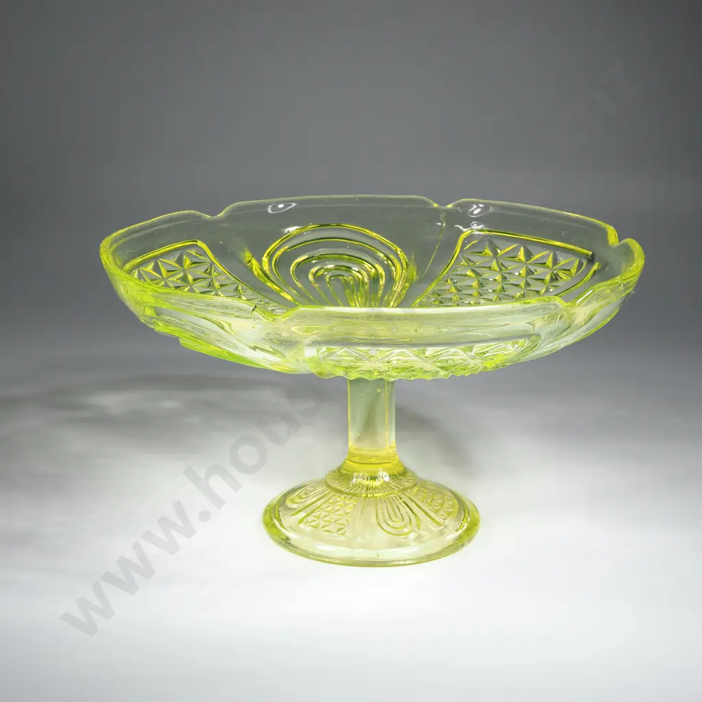 Yellow Uranium Glass Diamonds & Arches Glass Comport. Possibly Crown Crystal Image 1++