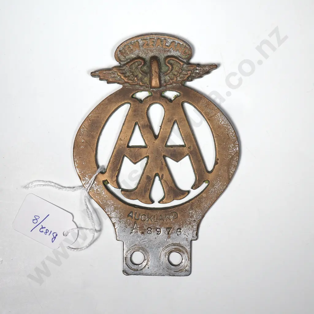 Vintage Automobile Association Car Badge, an Auckland Issue  1936-1948 Image 1++